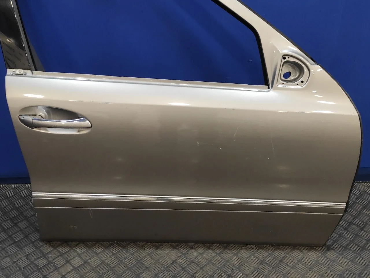 Puerta Delantera Derecha para Mercedes-Benz Clase E (W211) Berlina