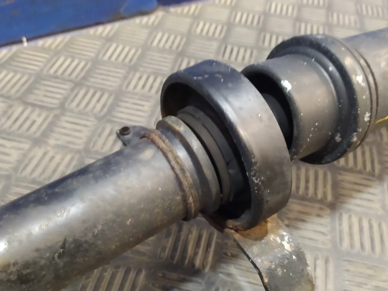 Transmision Central para Audi A6 Avant (4G5)