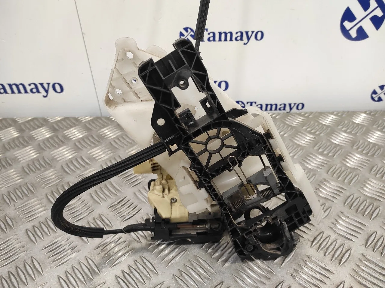 Cerradura Puerta Trasera Izquierda para Volkswagen Passat Berlina (3C2)