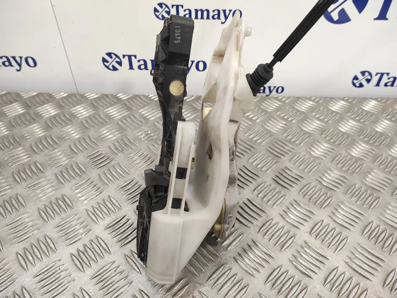 Cerradura Puerta Trasera Izquierda para Volkswagen Passat Berlina (3C2)