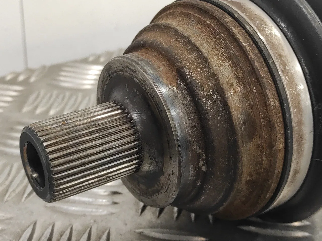 Transmision Delantera Izquierda para Audi A3 (8P)