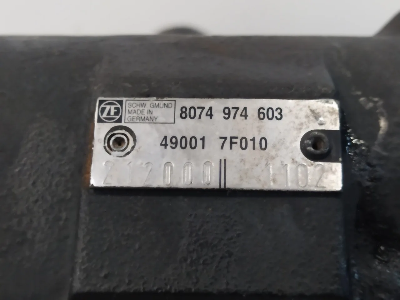 Caja Direccion para Nissan Terrano/Terrano.ii (R20)