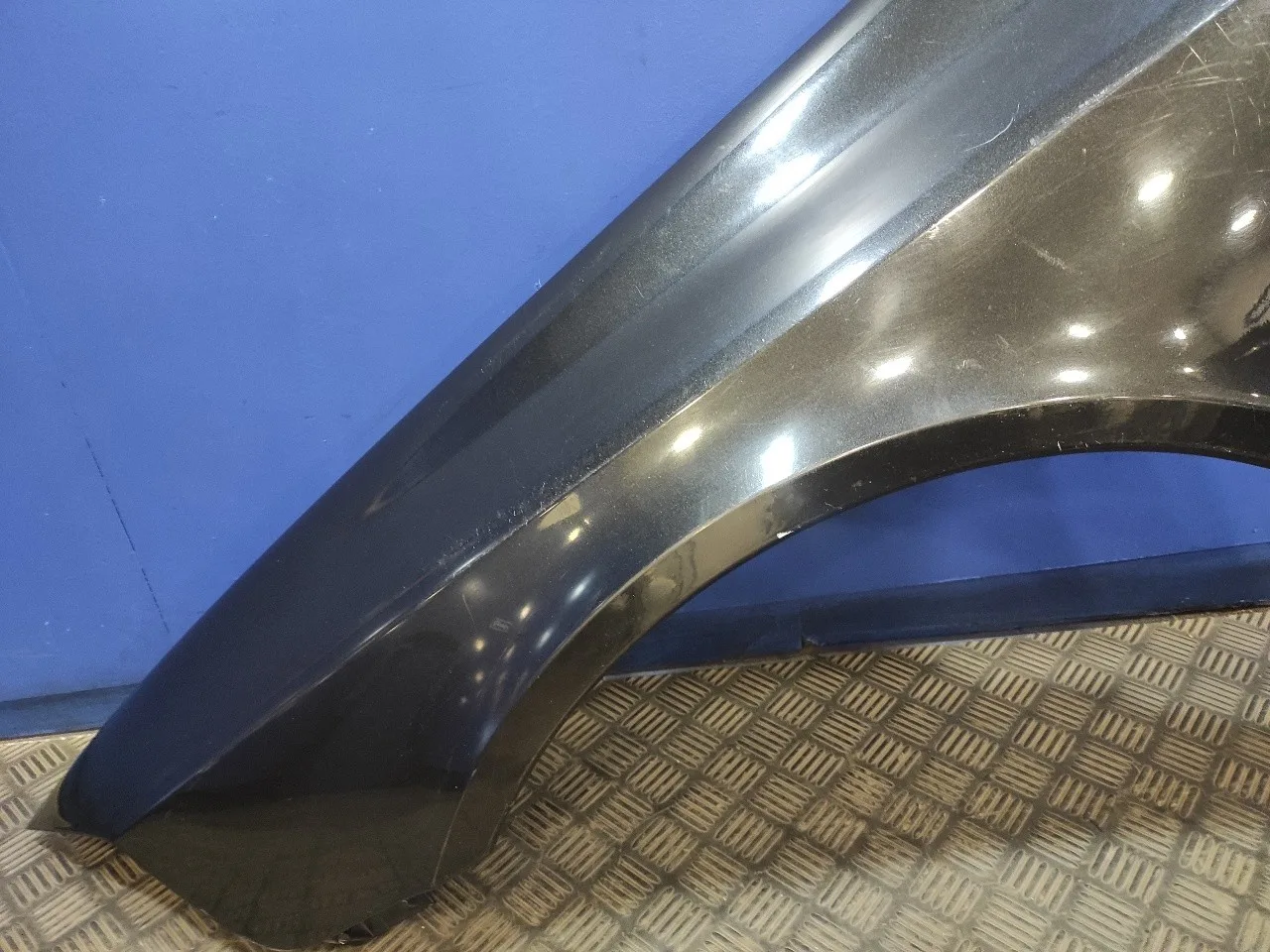Aleta Delantera Izquierda para Renault Laguna Ii (Bg0)