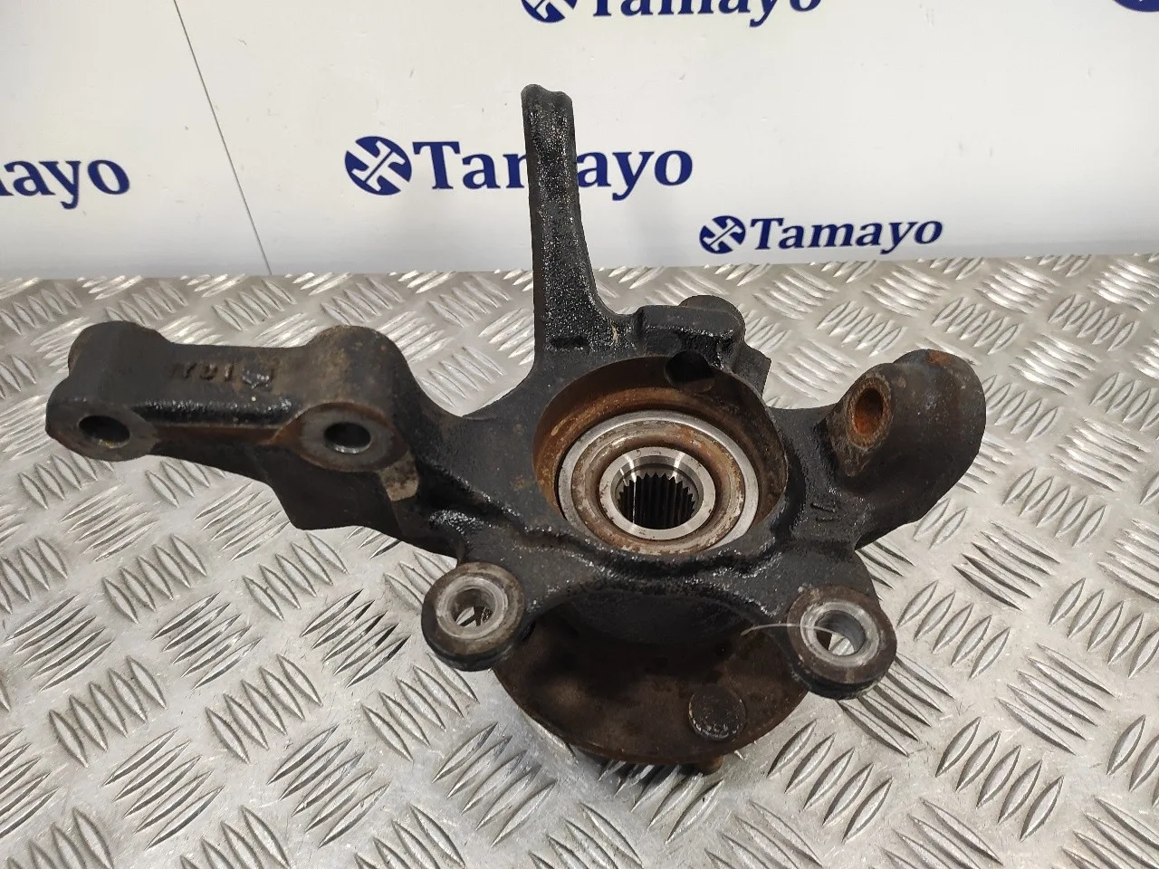 Mangueta Delantera Derecha para Nissan Almera (N16/E)