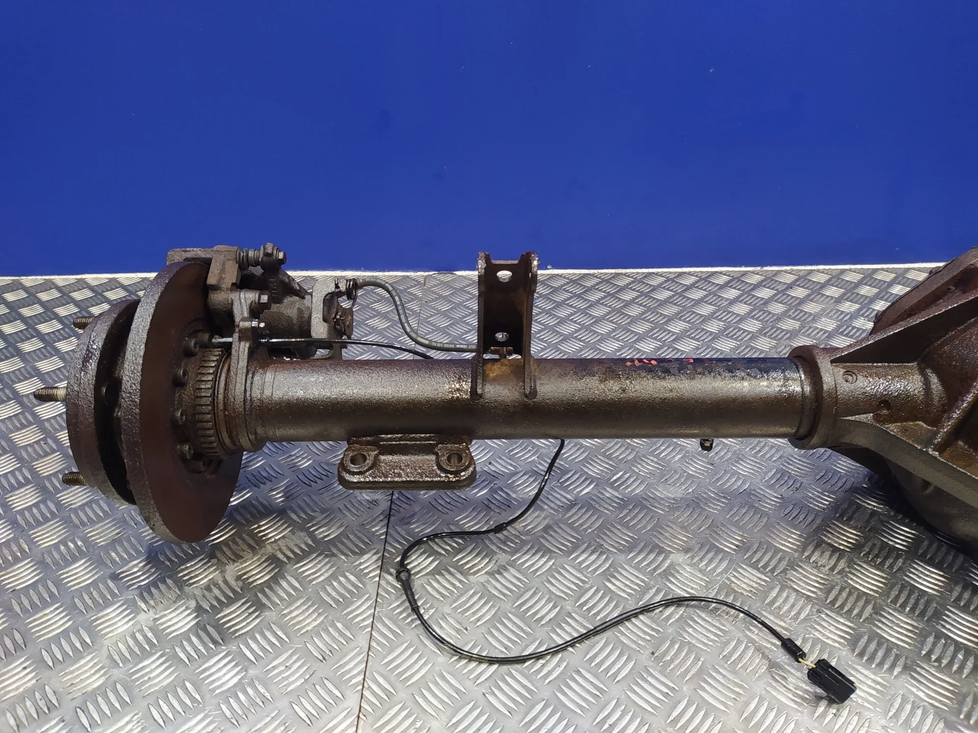 Puente Trasero para Ford Transit Combi '06