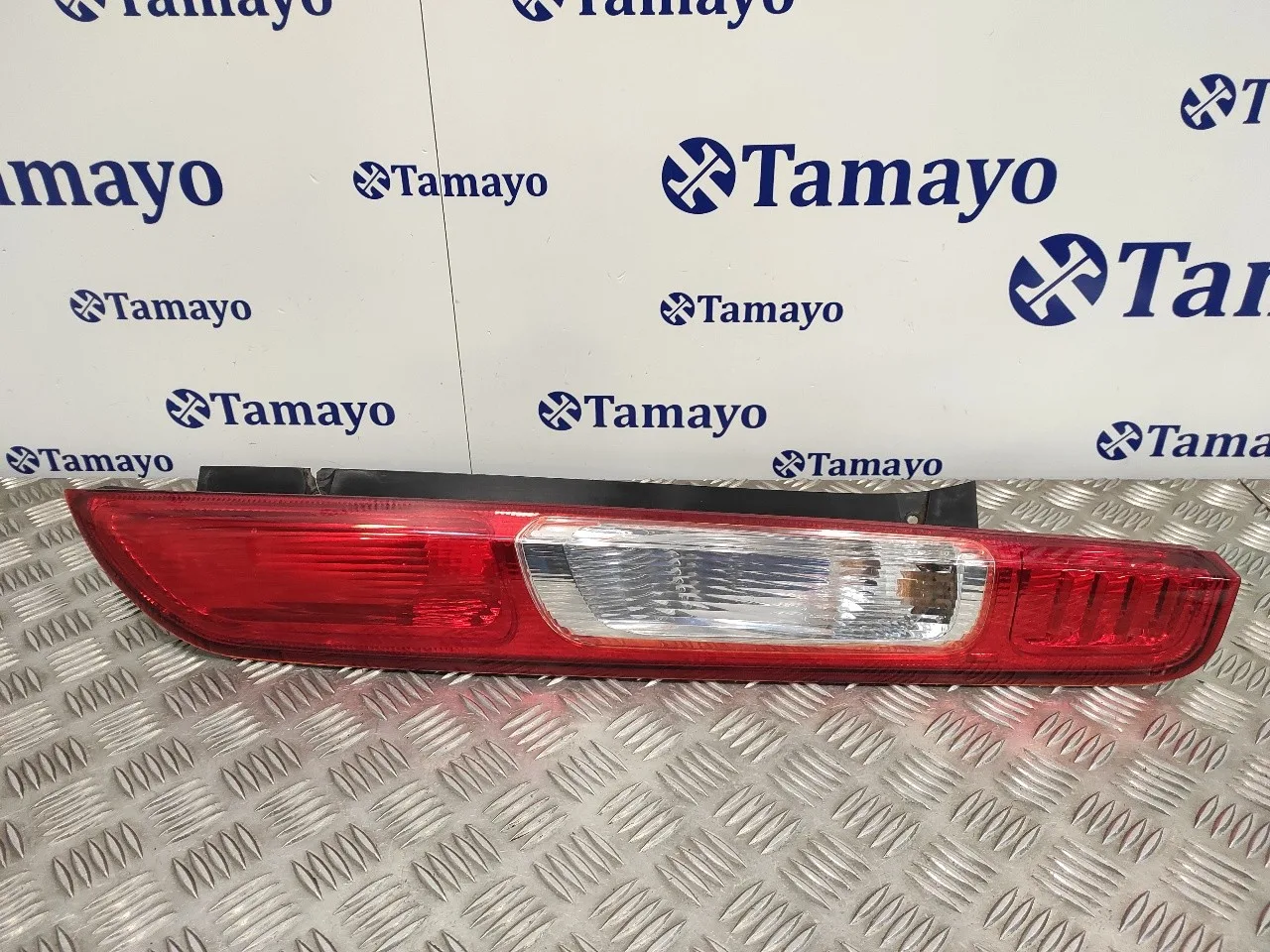 Piloto Trasero Derecho para Ford Focus Berlina (Cap)