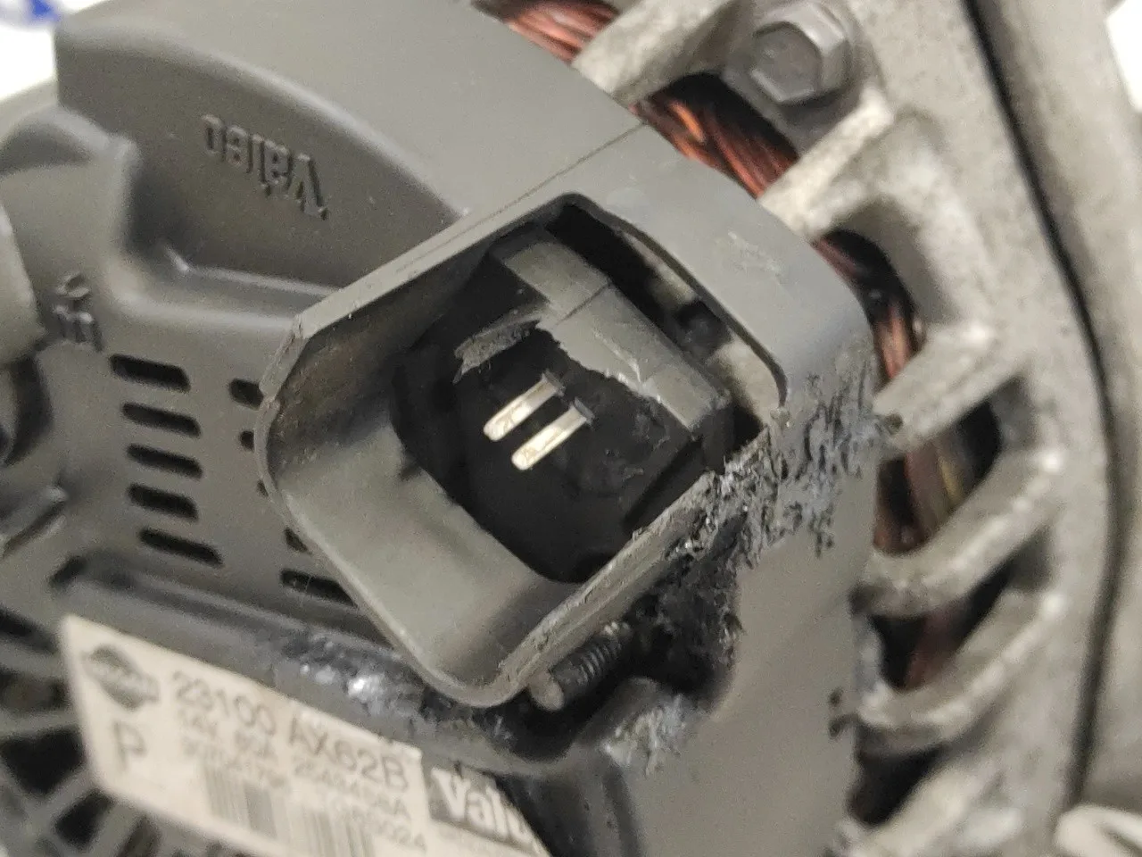 Alternador para Nissan Micra (K12E)