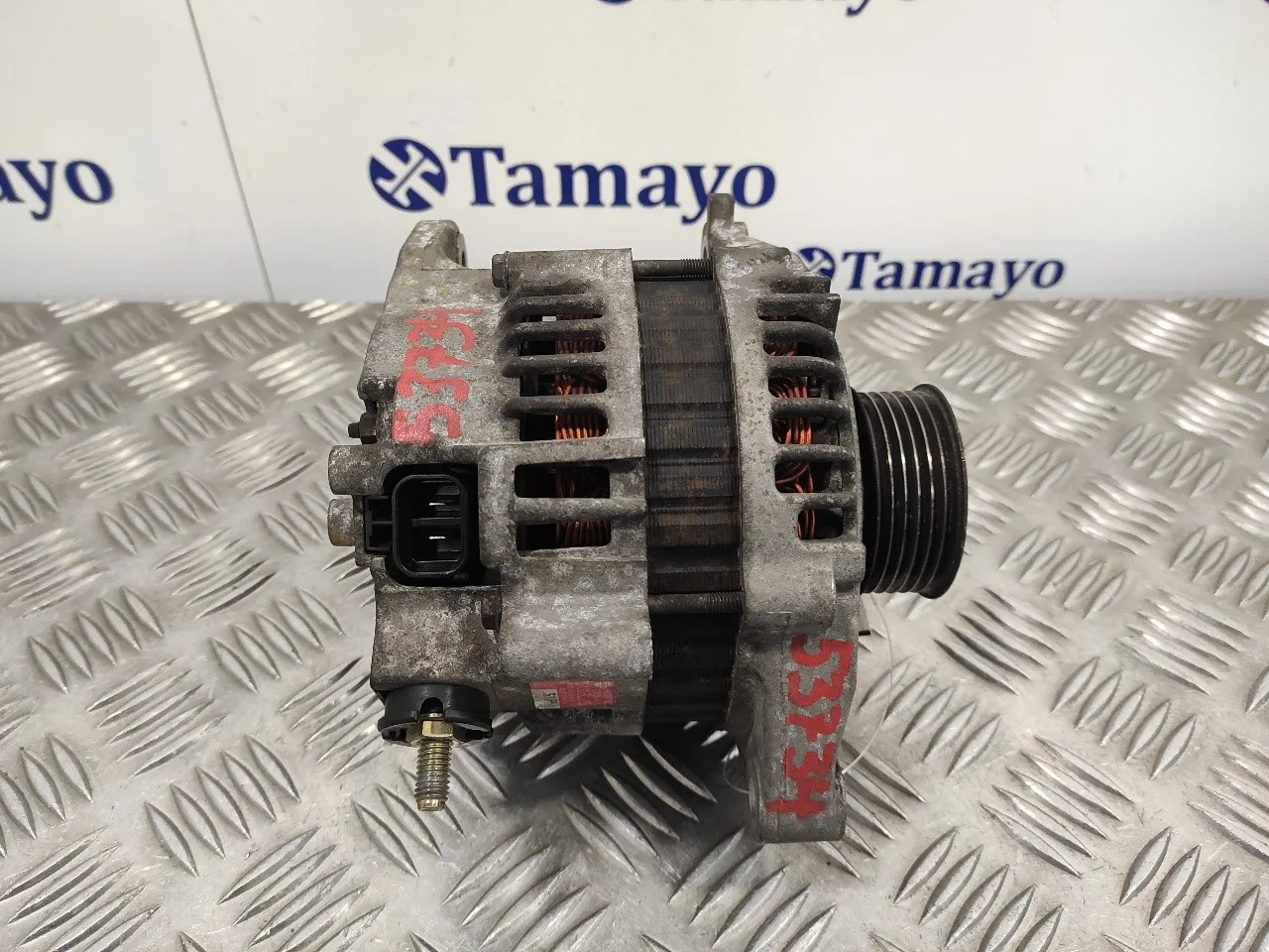 Alternador para Nissan Almera (N16/E)