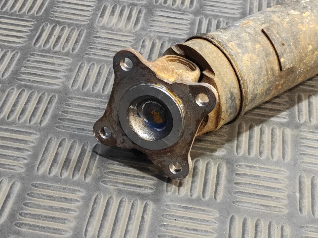 Transmision Central para Toyota Rav 4 (A3)