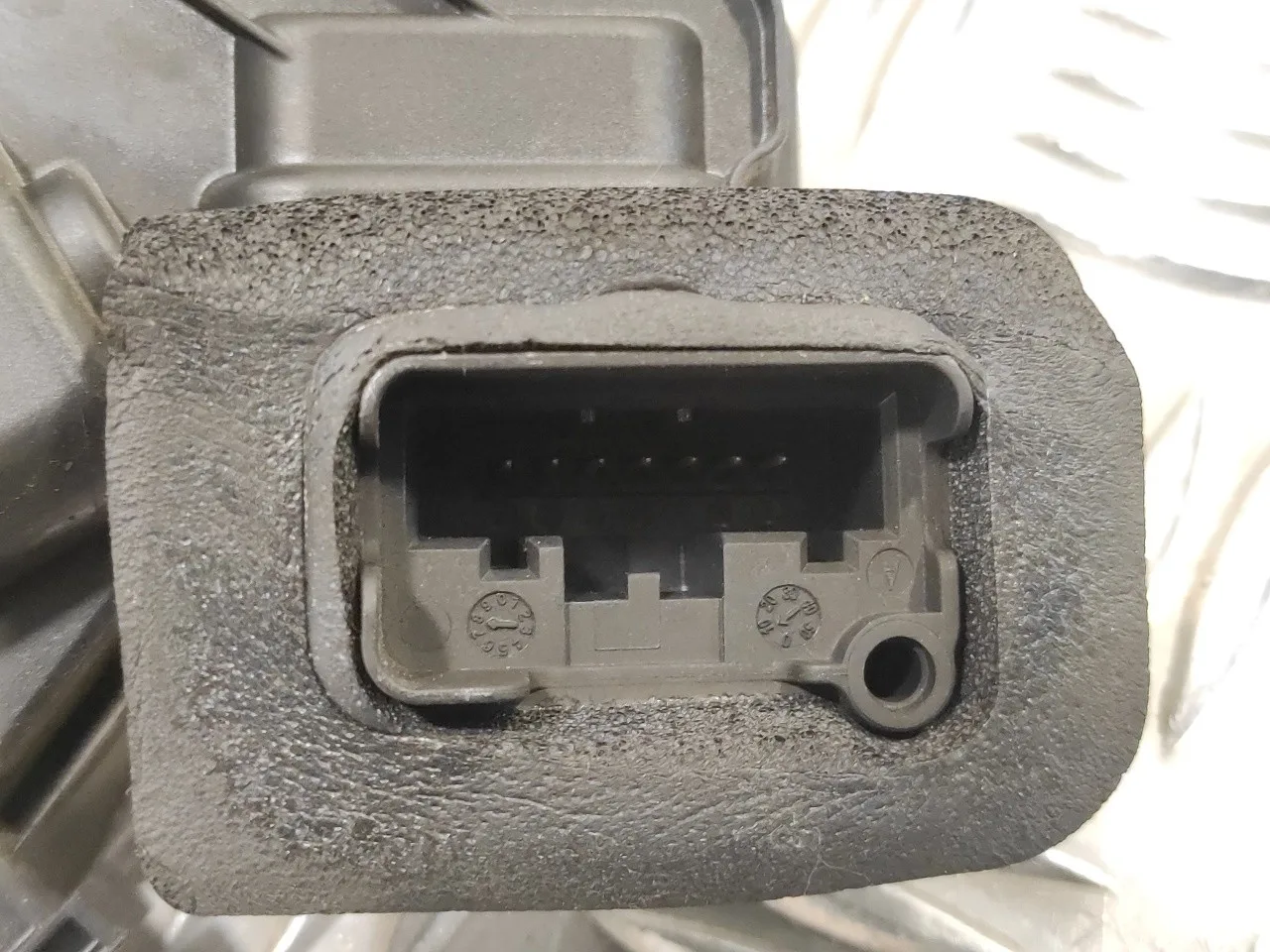 Cerradura Puerta Trasera Izquierda para Volkswagen Polo (6R1)