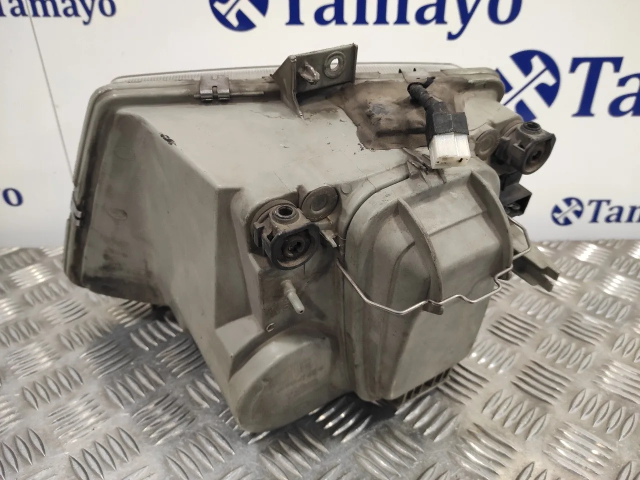 Faro Derecho para Mercedes-Benz Vito (W638) Caja Cerrada