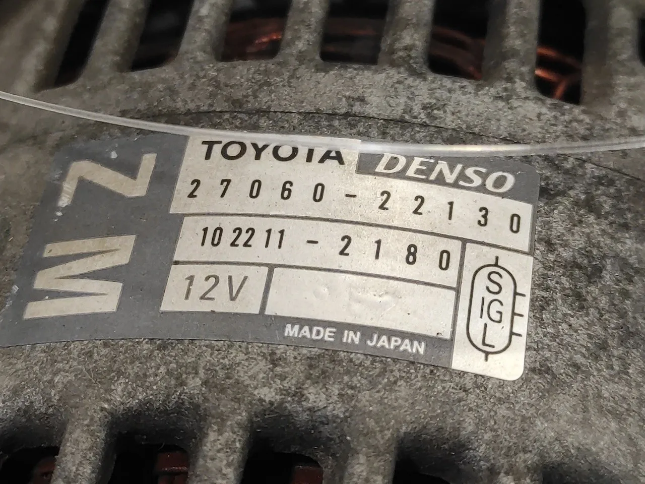 Alternador para Toyota Rav 4 (A2)