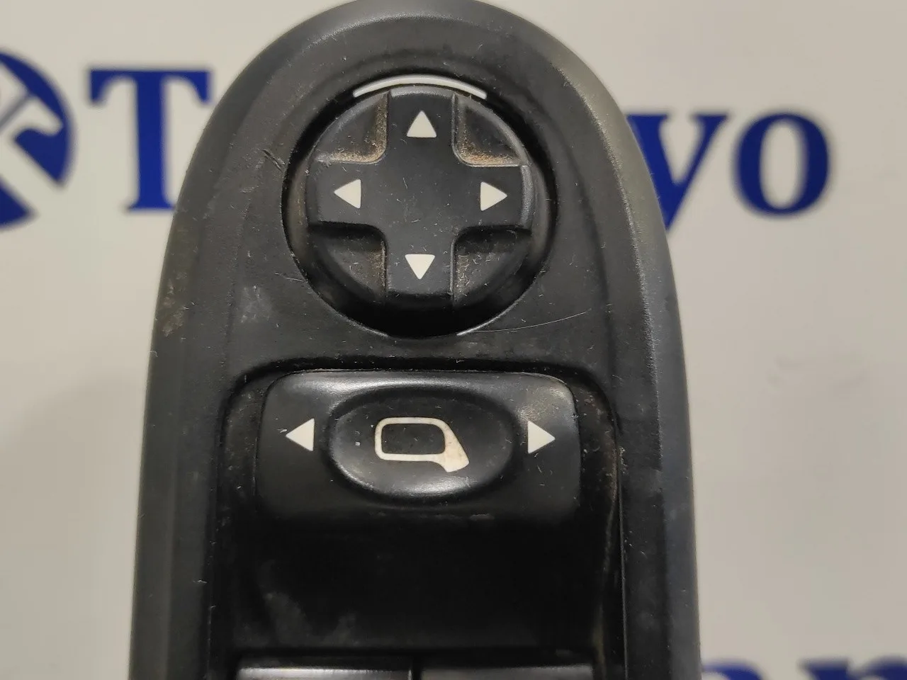 Mando Elevalunas Delantero Izquierdo para Citroën C3