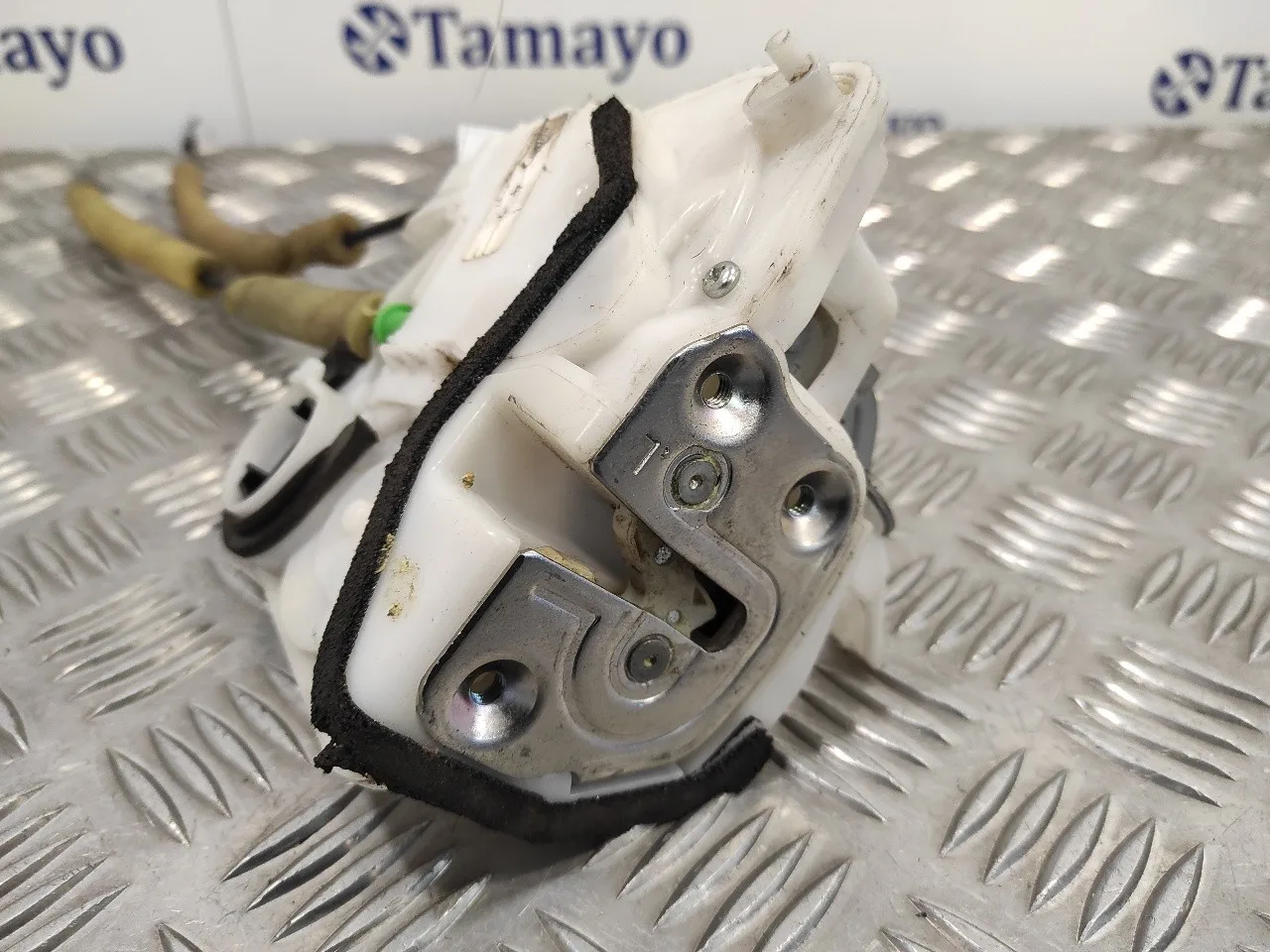 Cerradura Puerta Trasera Izquierda para Mazda 3 Lim. (Bl)