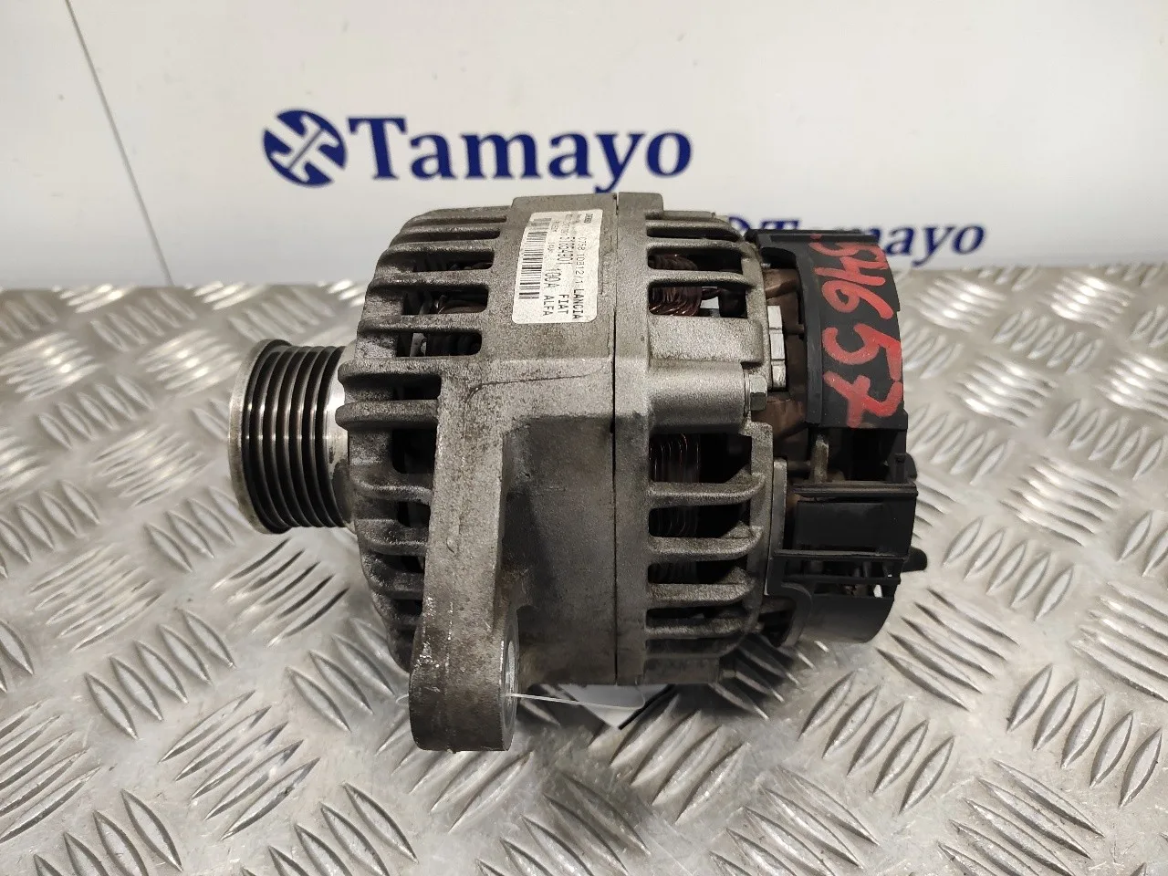 Alternador para Opel Combo D