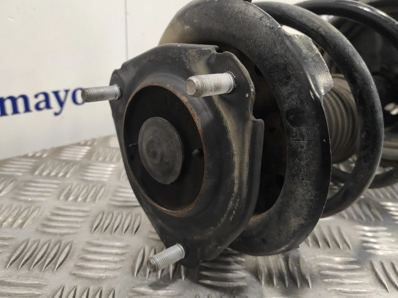 Amortiguador Delantero Izquierdo para Toyota Rav 4 (A2)