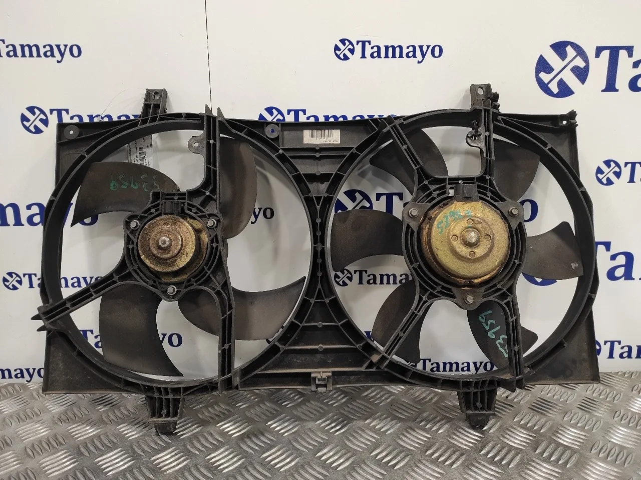 Electroventilador para Nissan Almera (N16/E)