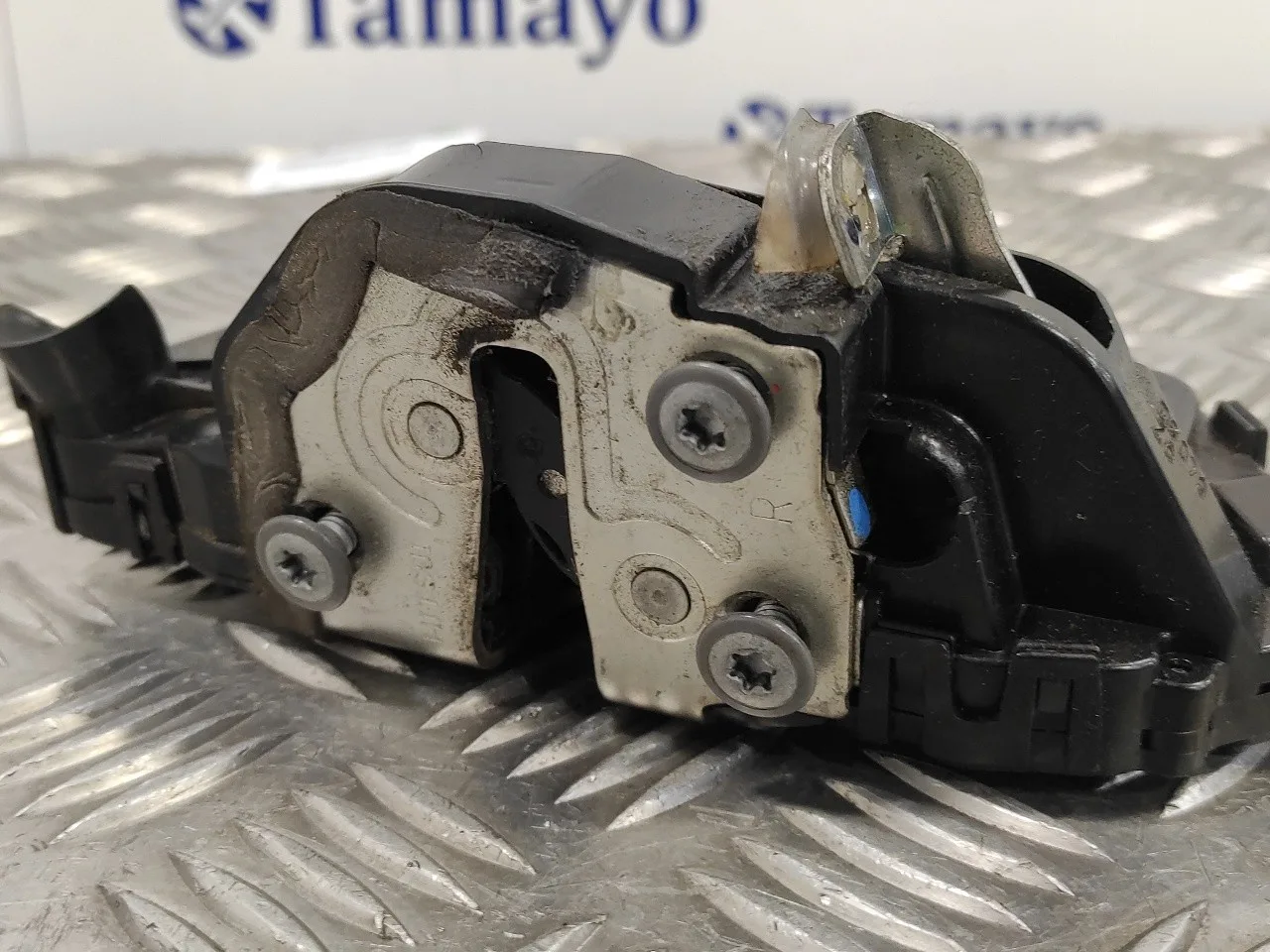 Cerradura Puerta Delantera Derecha para Toyota Yaris