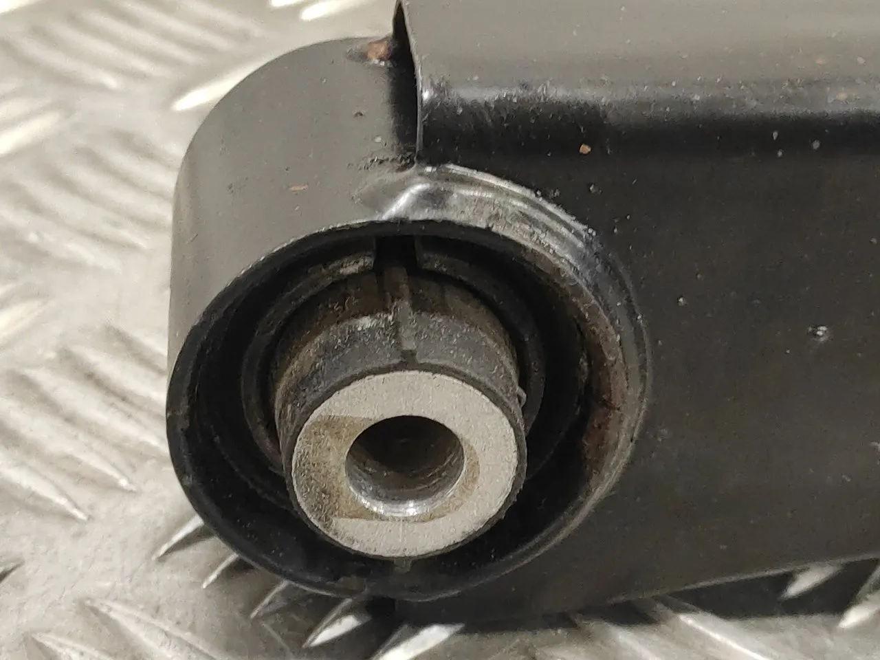 Brazo Suspension Inferior Trasero Derecho para Audi A3 (8P)