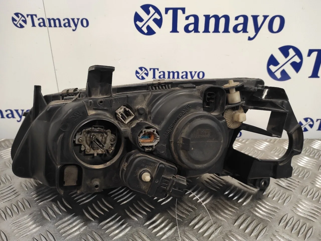 Faro Derecho para Nissan Almera (N16/E)