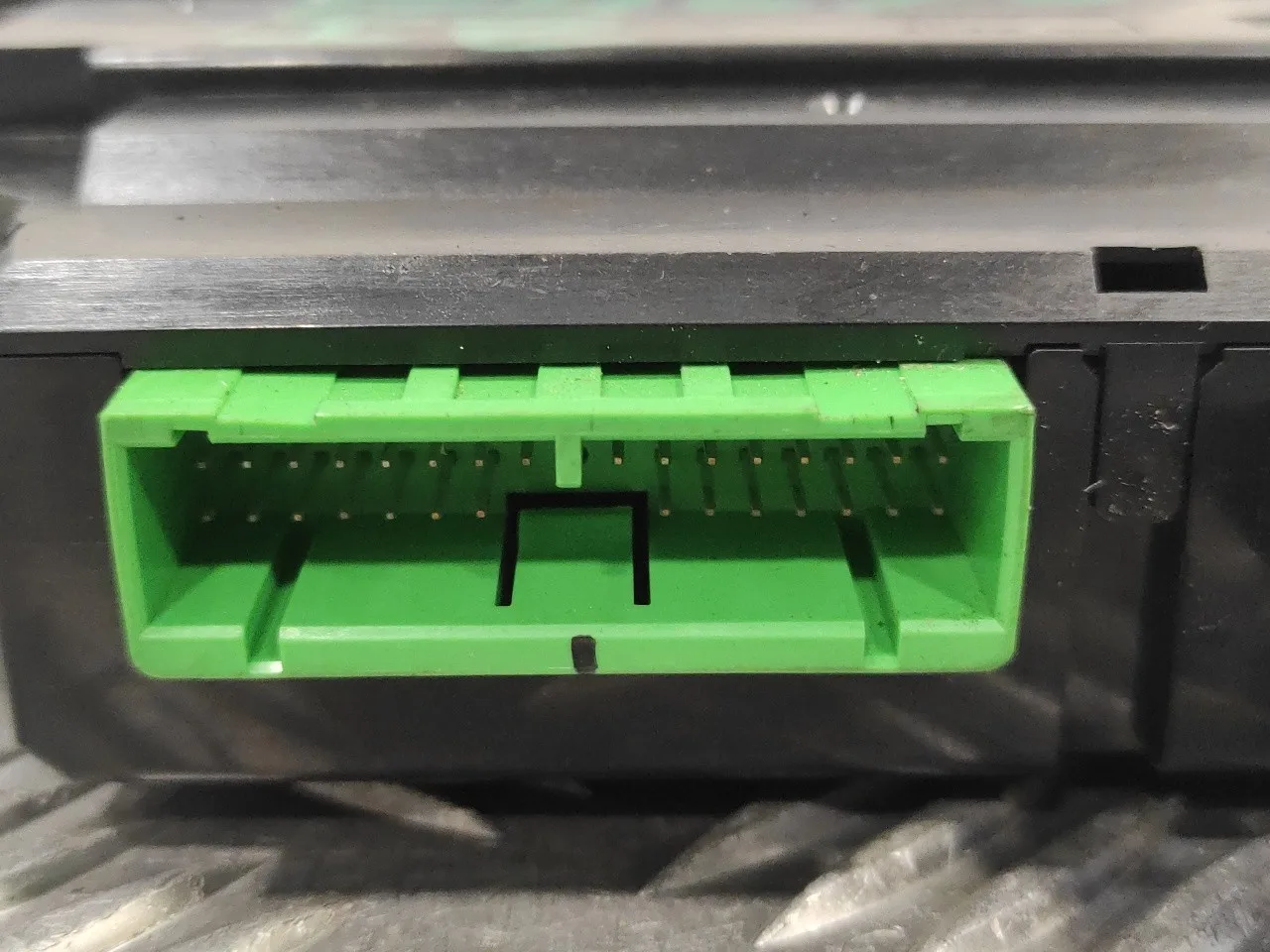 Mando Elevalunas Delantero Izquierdo para Volvo S60 Berlina