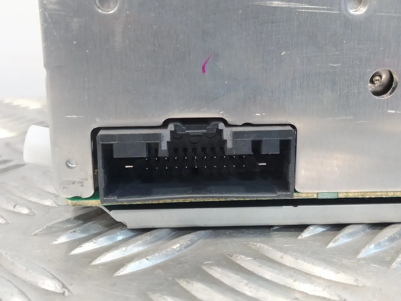 Sistema Audio / Radio Cd para Ford Fiesta (Cb1)