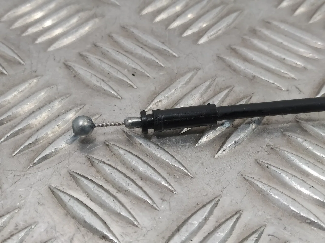 Cerradura Puerta Delantera Izquierda para Nissan Nv 200 (M20)