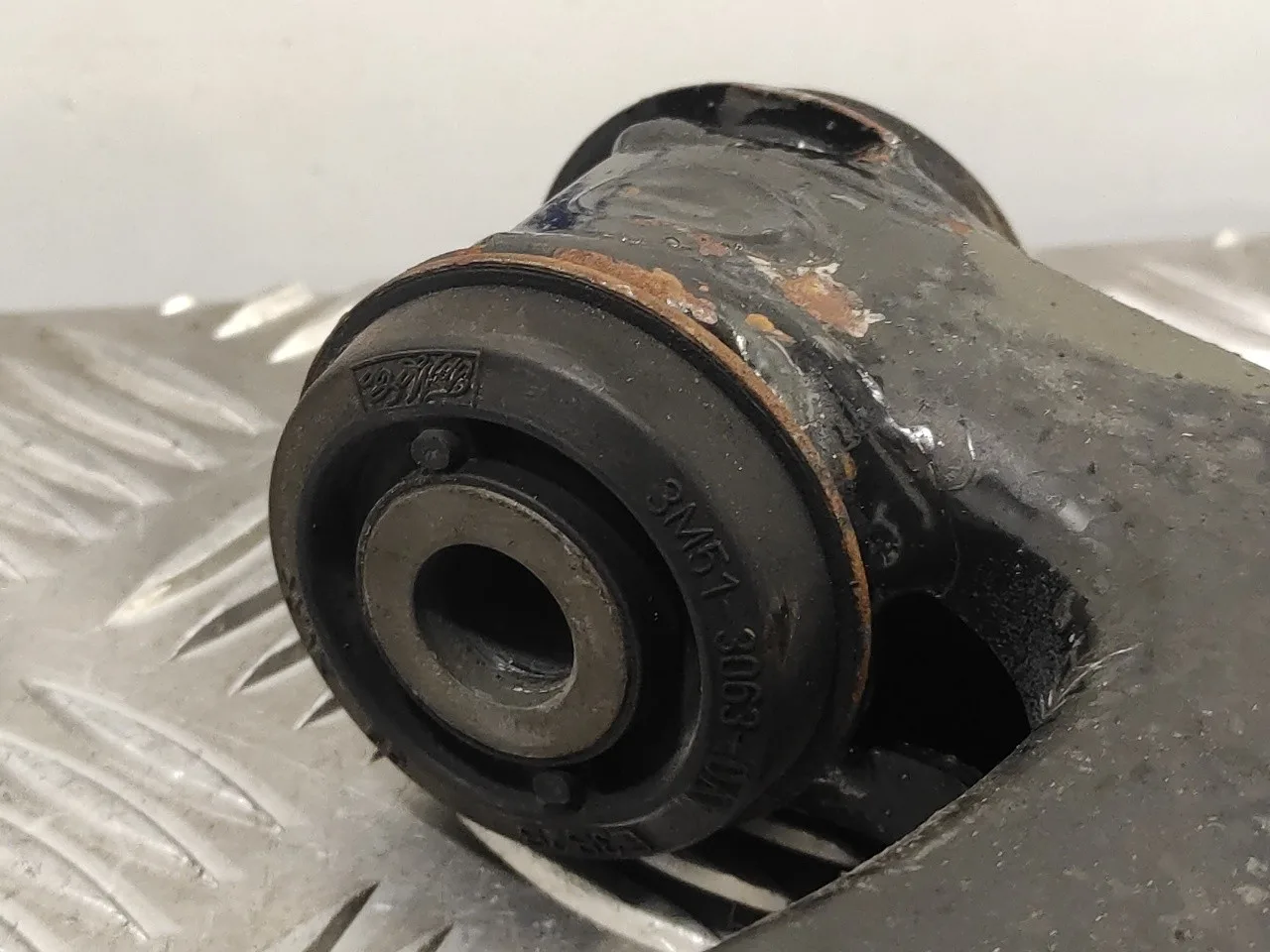 Brazo Suspension Inferior Delantero Derecho para Volvo S40 Berlina