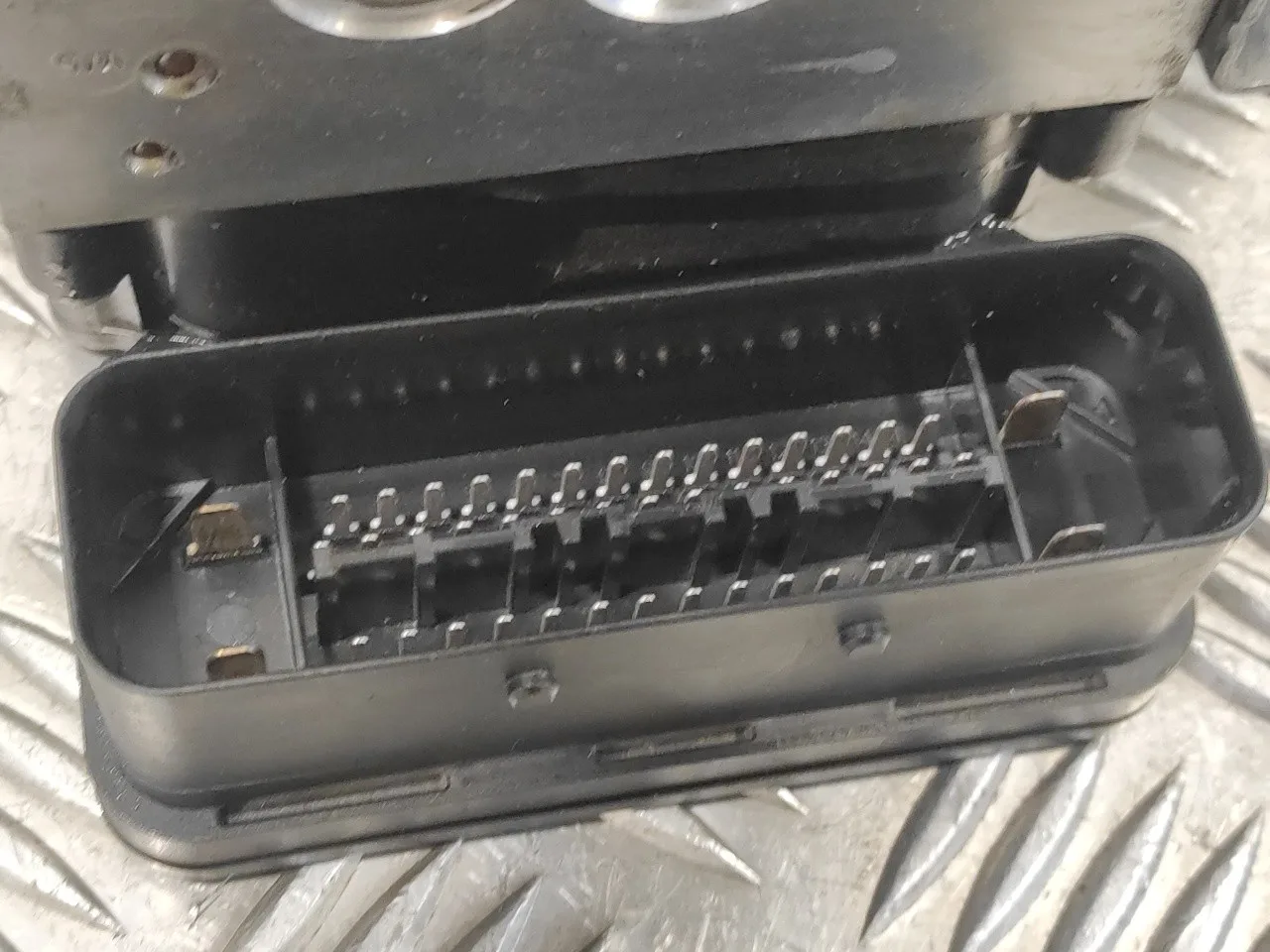 Abs para Volkswagen T5 Transporter (7E)