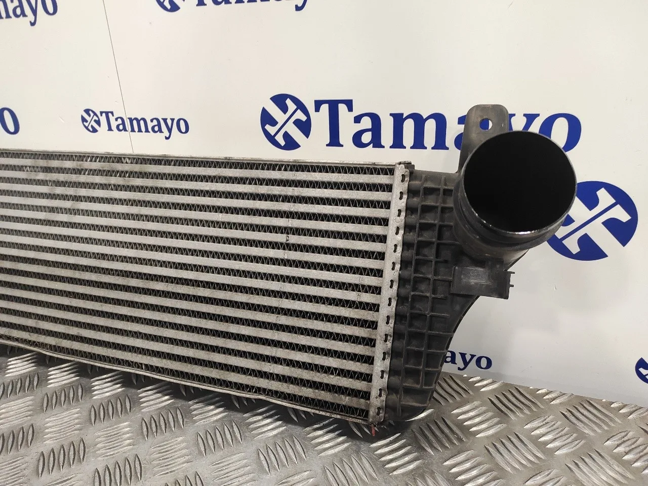 Intercooler para Volkswagen T5 Transporter (7E)
