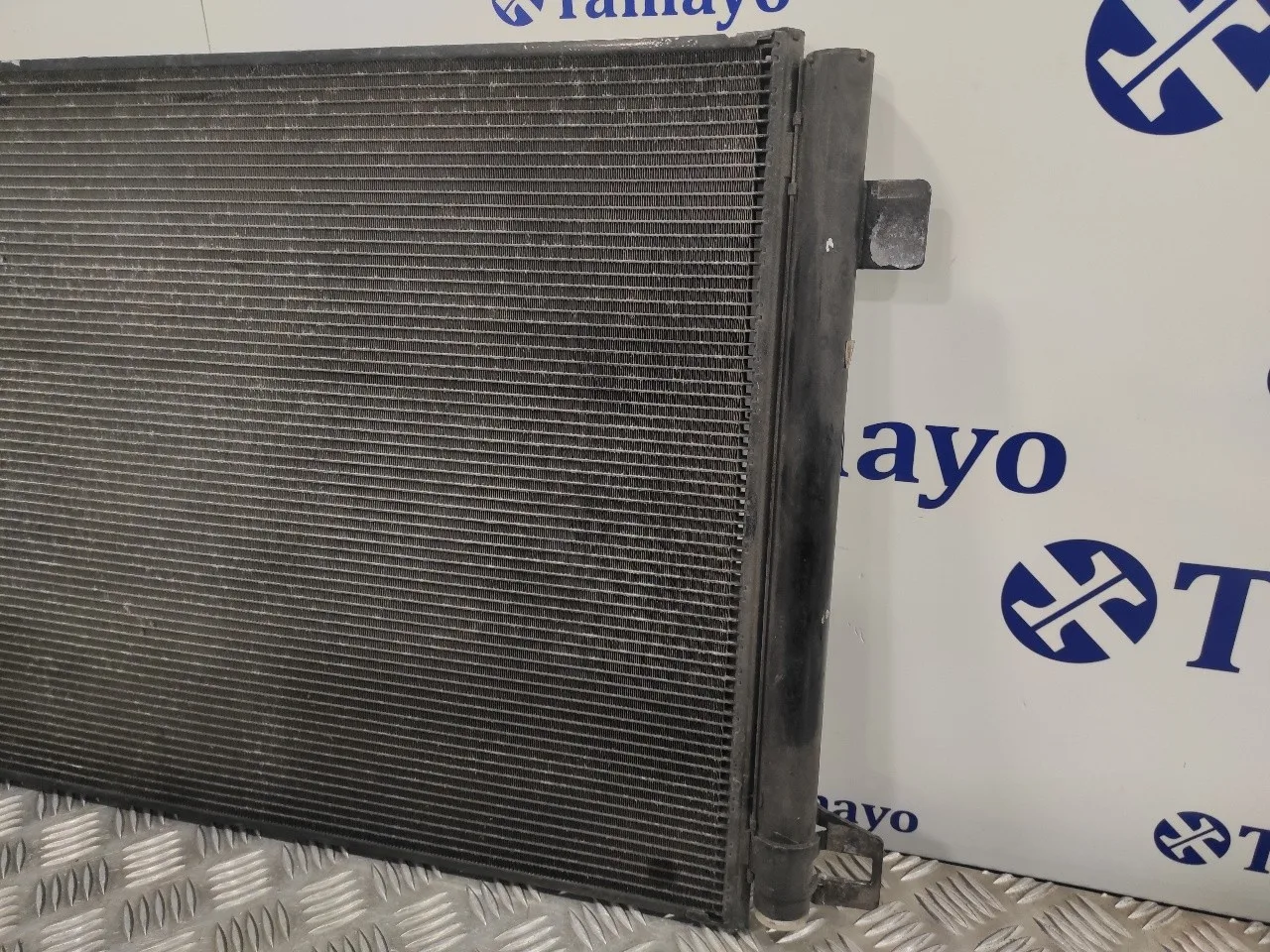 Condensador / Radiador Aire Acondicionado para Volkswagen T5 Transporter (7E)