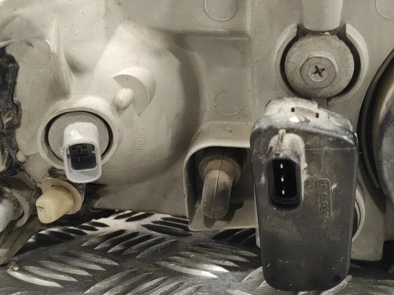 Faro Izquierdo para Daewoo Kalos
