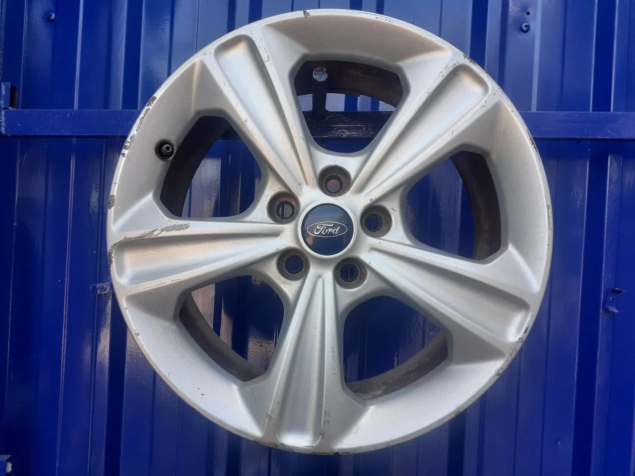Llanta para Ford Kuga (Cbv)