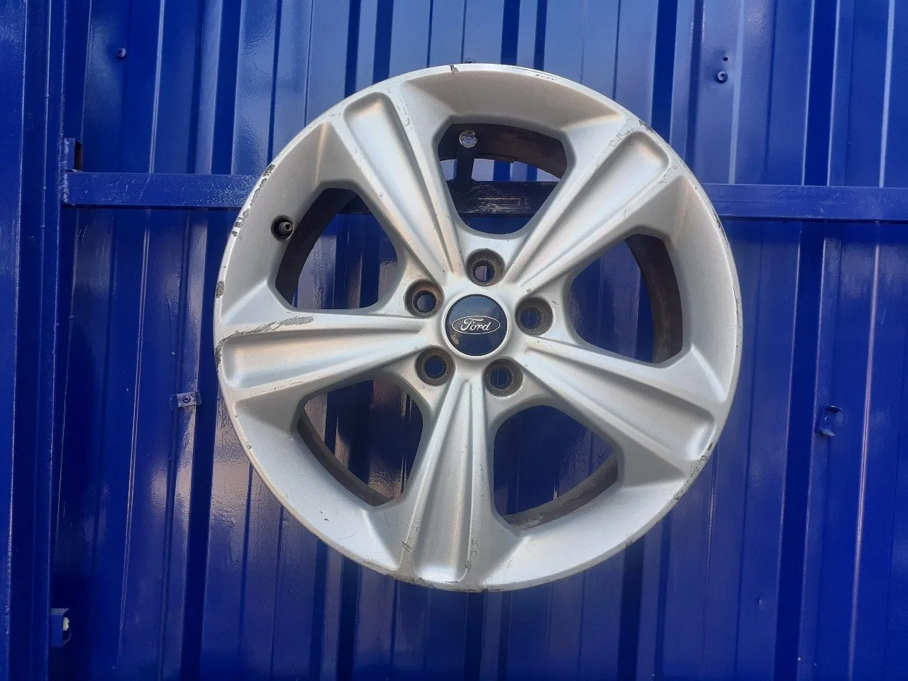 Llanta para Ford Kuga (Cbv)