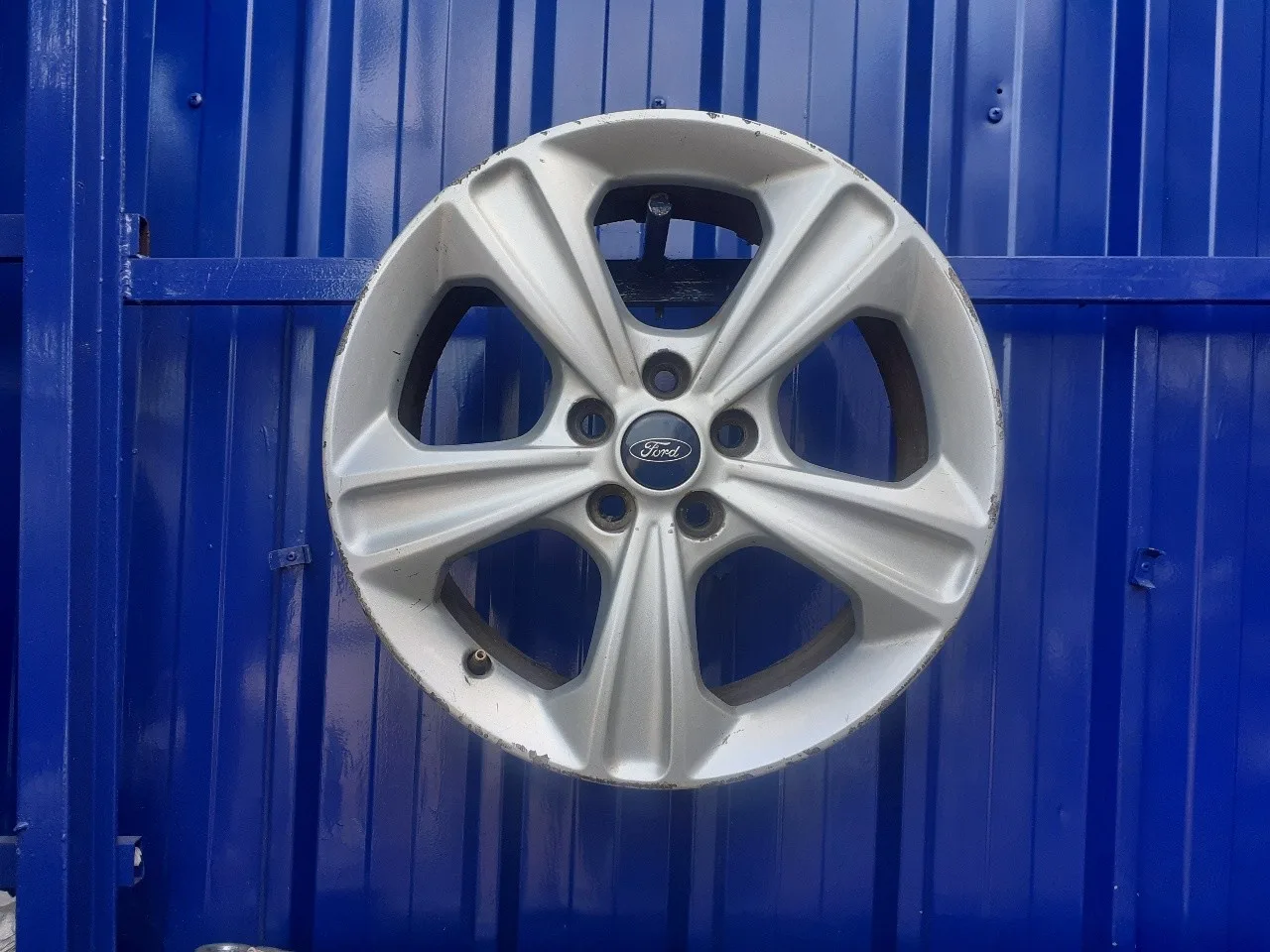 Llanta para Ford Kuga (Cbv)