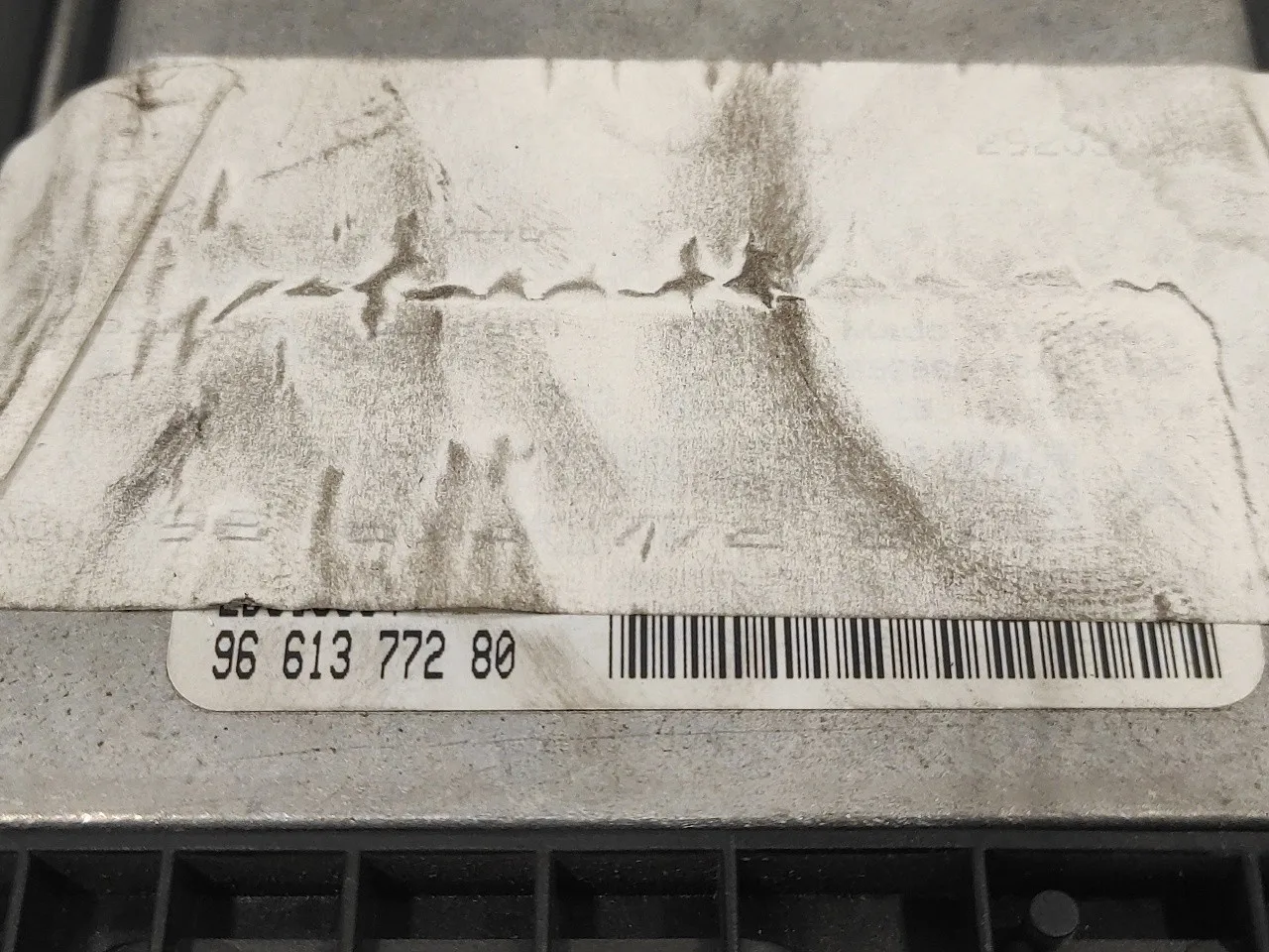 Centralita Motor Uce para Citroën C4 Berlina