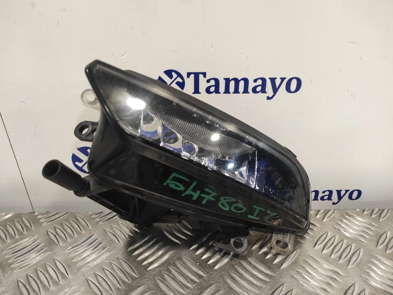 Faro Antiniebla Izquierdo para Audi A3 Sportback (8Va)
