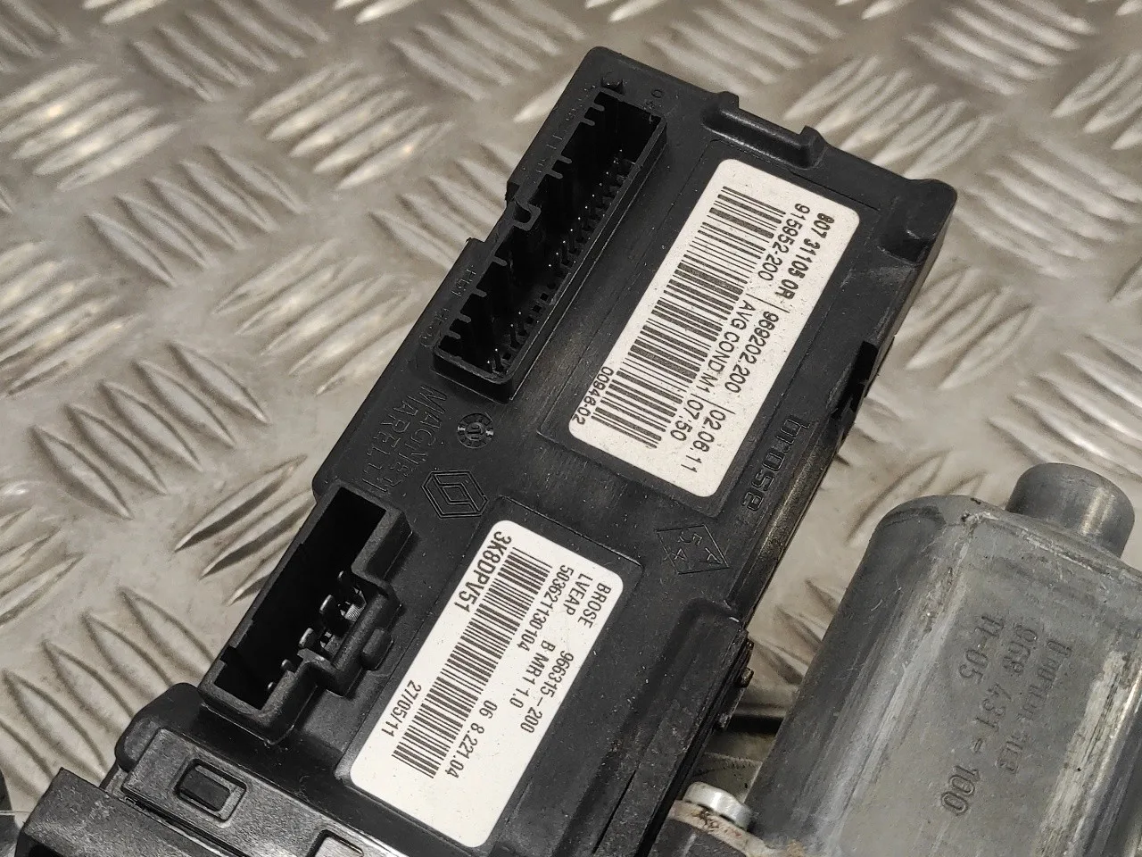 Elevalunas Delantero Izquierdo para Renault Scenic Iii