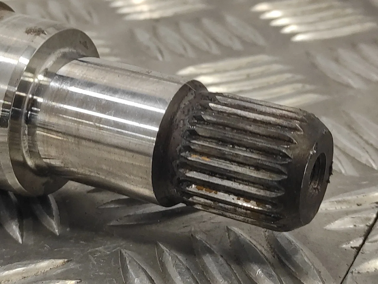 Transmision Delantera Derecha para Ford Focus Berlina (Cap)