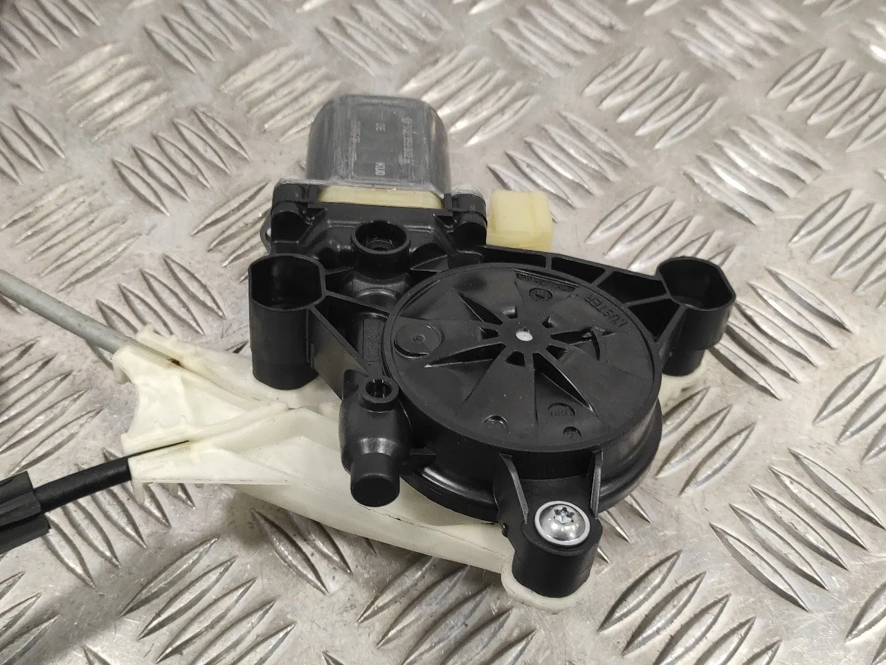 Elevalunas Delantero Izquierdo para Audi A3 Sportback (8Va)