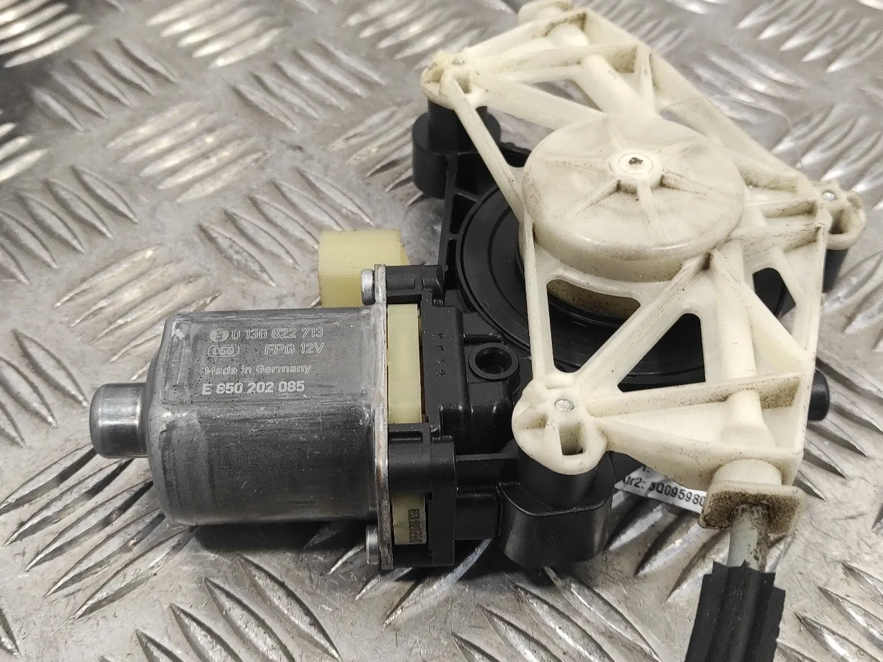 Elevalunas Trasero Izquierdo para Audi A3 Sportback (8Va)
