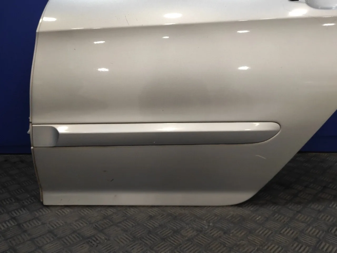 Puerta Trasera Izquierda para Peugeot 308