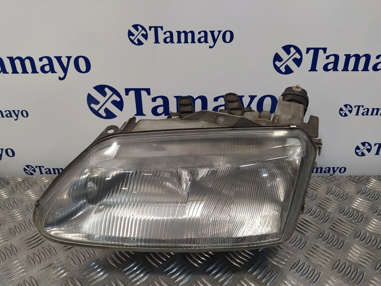 Faro Izquierdo para Renault Laguna (B56)