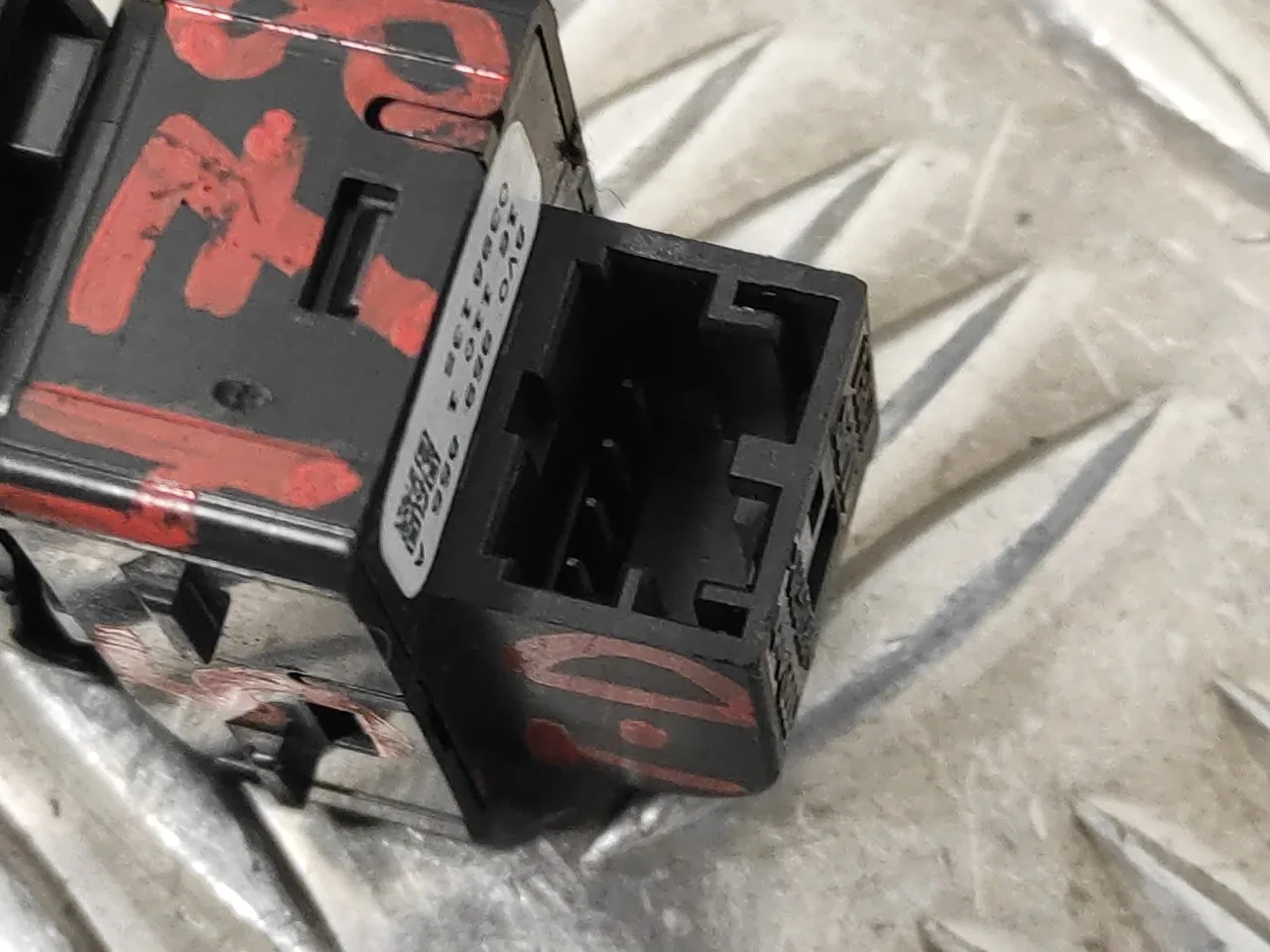 Mando Elevalunas Trasero Derecho para Audi A3 Sportback (8Va)