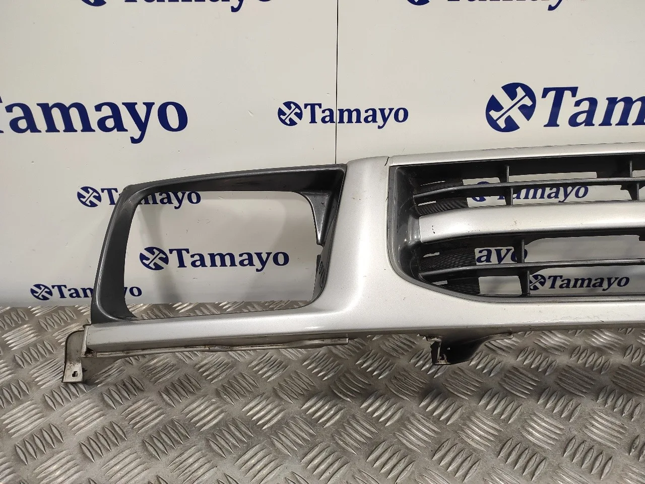 Rejilla Delantera para Toyota Hilux