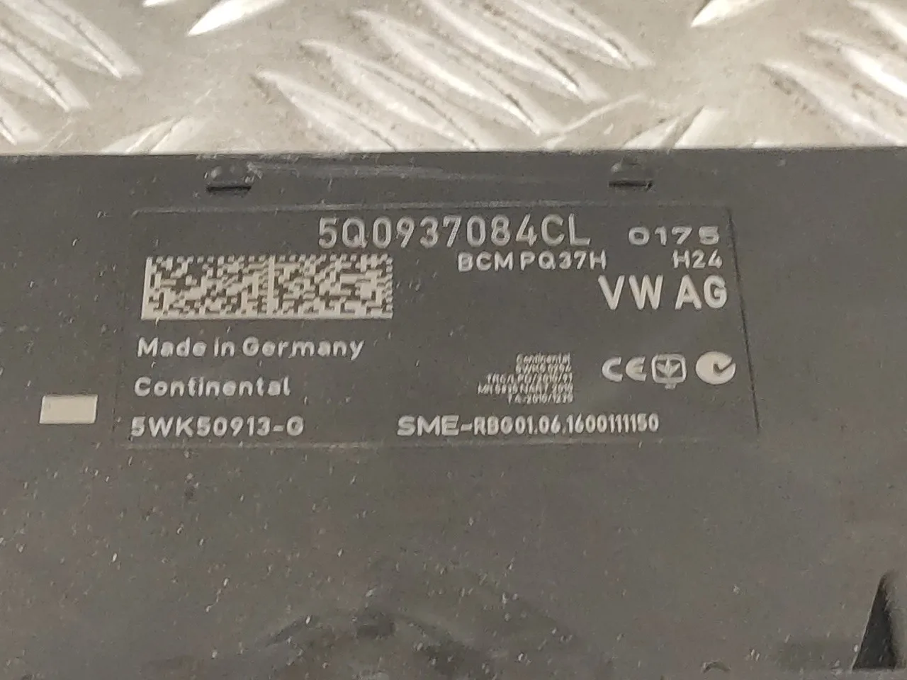 Caja Reles / Fusibles para Audi A3 Sportback (8Va)