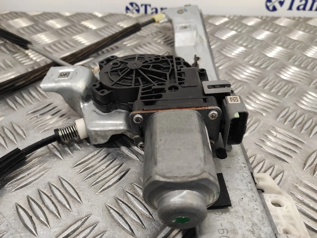 Elevalunas Delantero Izquierdo para Citroën Ds3