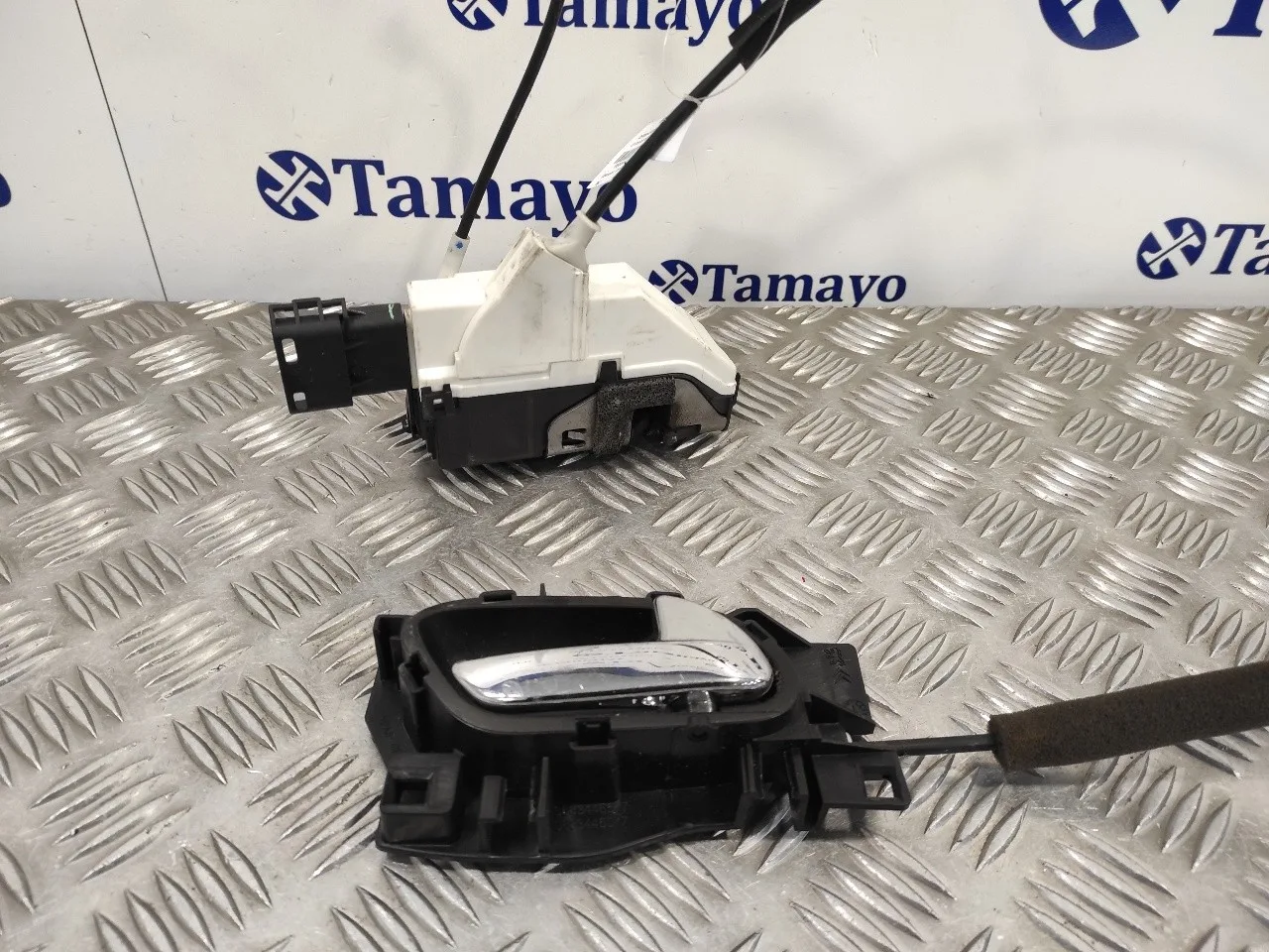 Cerradura Puerta Delantera Derecha para Citroën Ds3