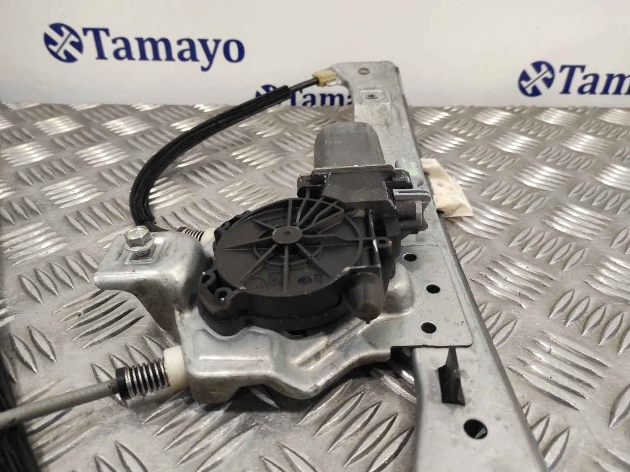 Elevalunas Delantero Derecho para Citroën Ds3