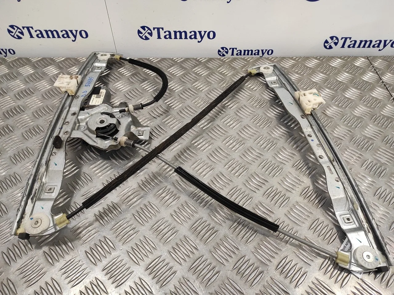 Elevalunas Delantero Derecho para Citroën Ds3